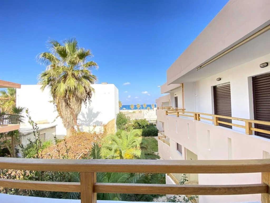 Domenica Beach Apartments