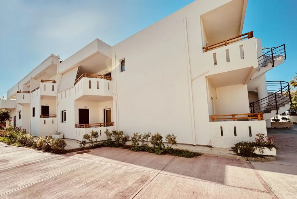 Domenica Beach Apartments
