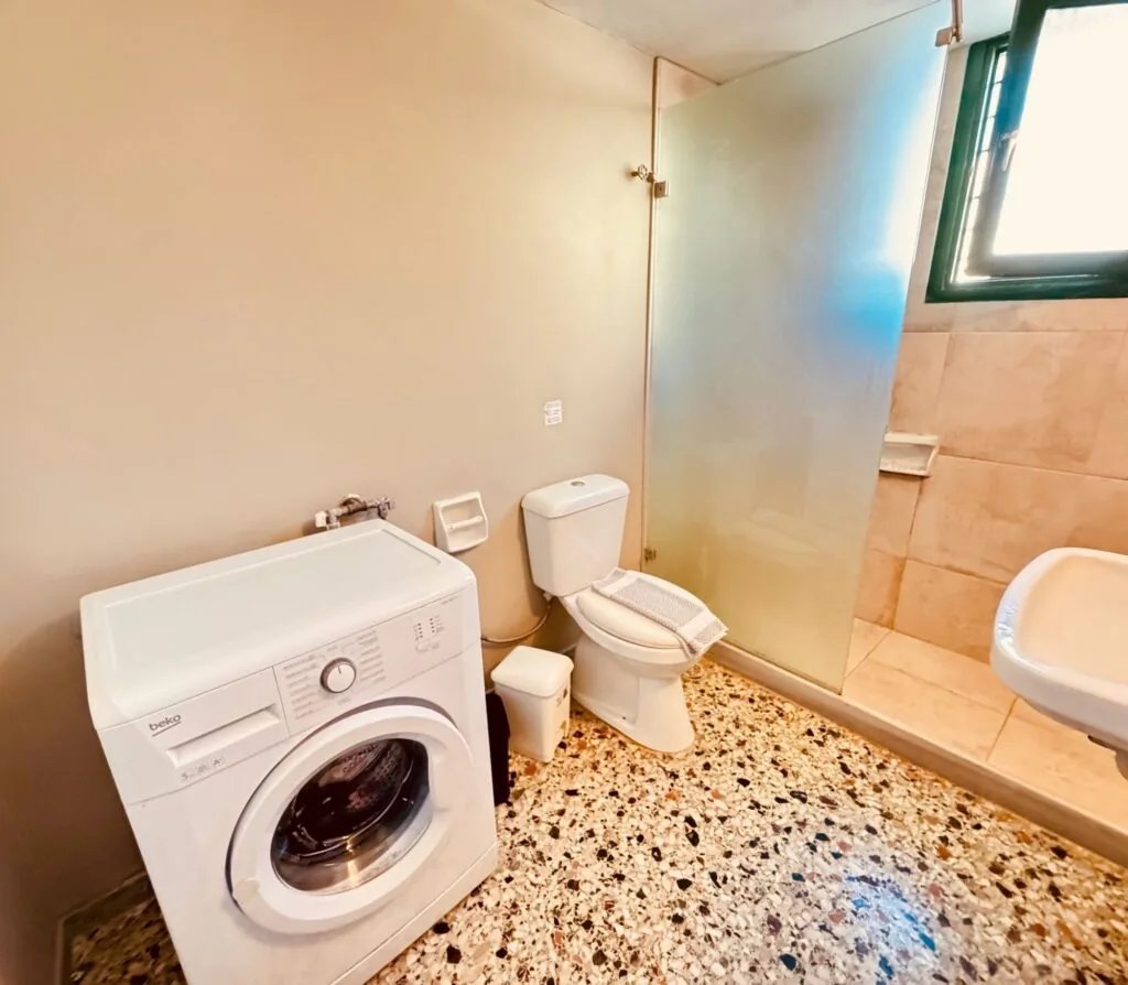 Domenica Beach Apartments