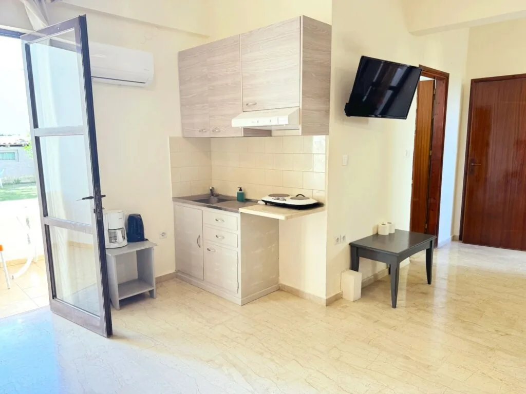 Domenica Beach Apartments