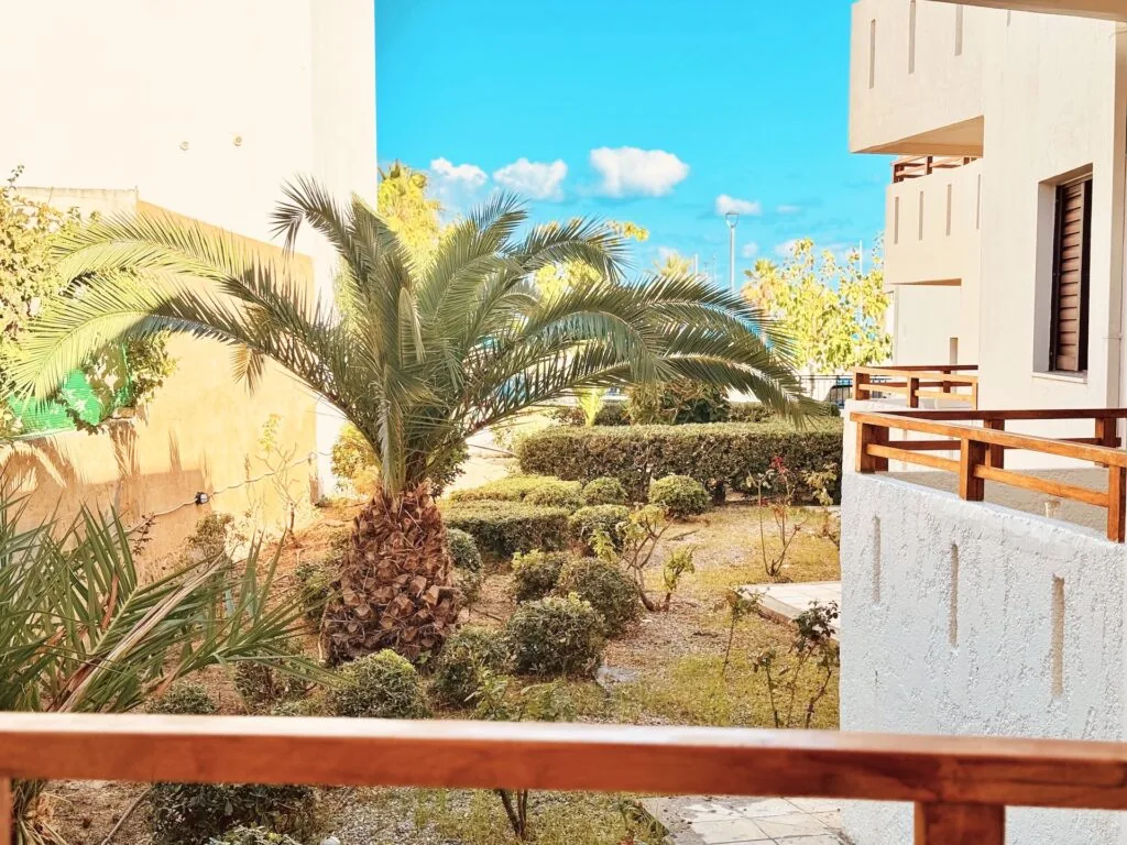 Domenica Beach Apartments