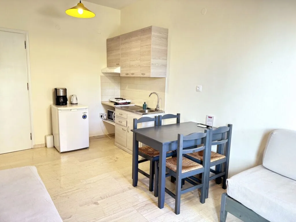 Domenica Beach Apartments