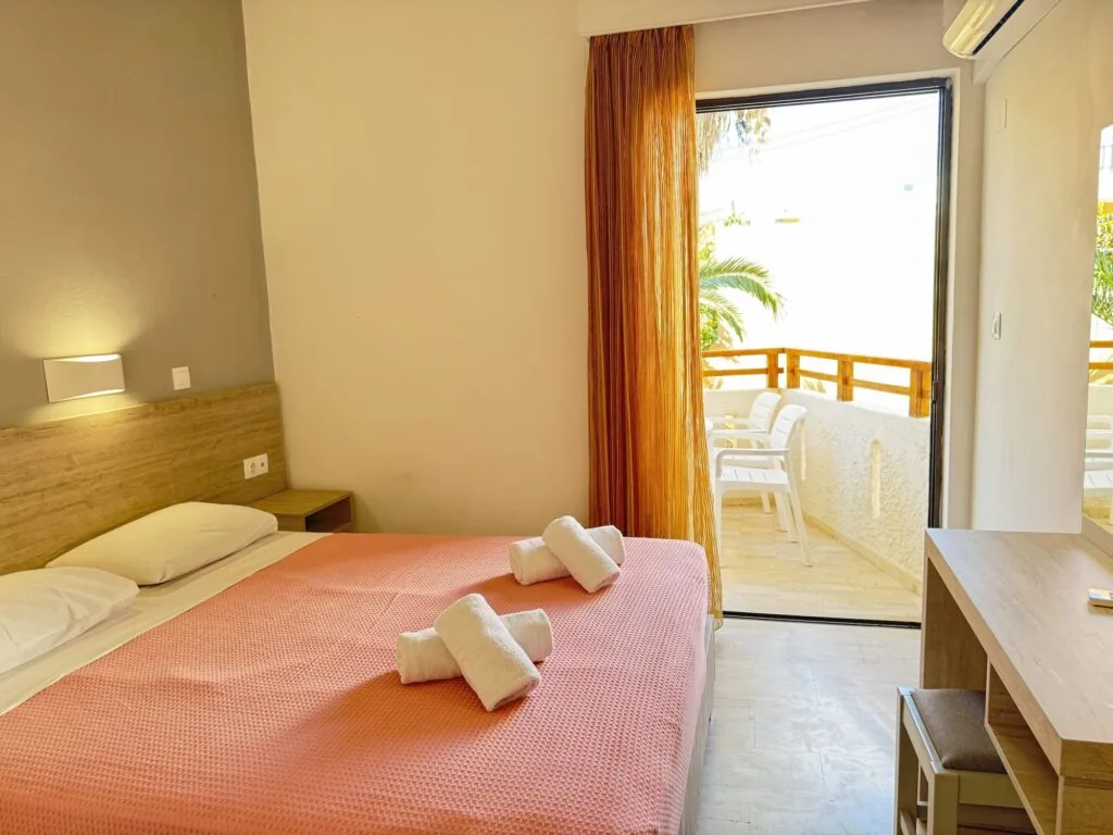 Domenica Beach Apartments