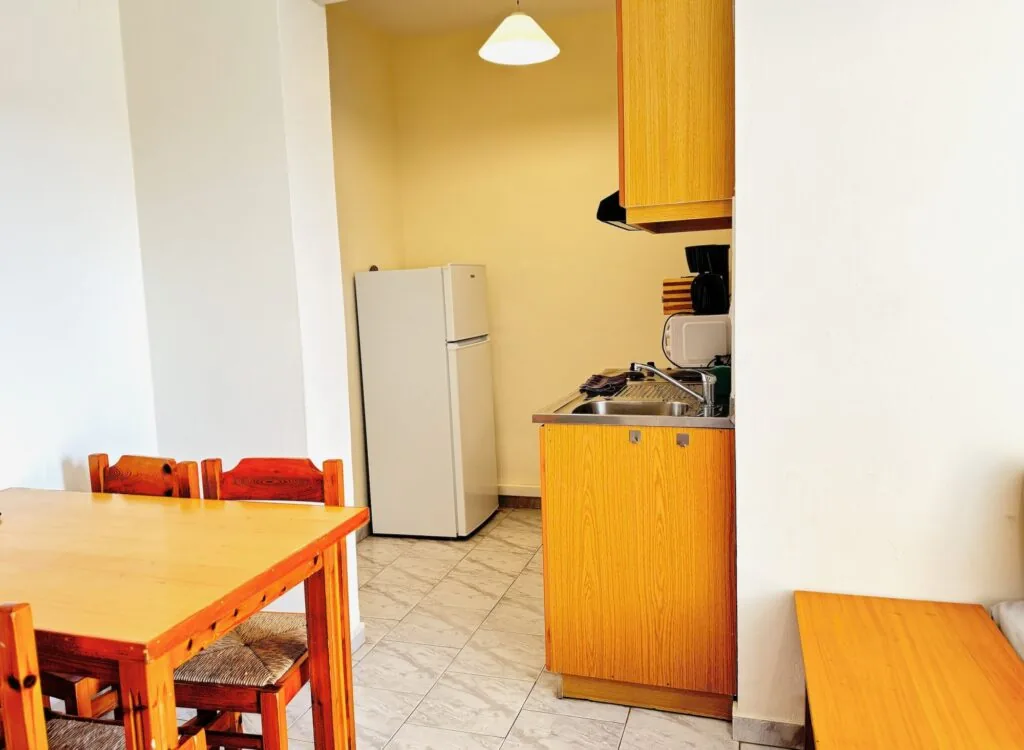 Domenica Beach Apartments