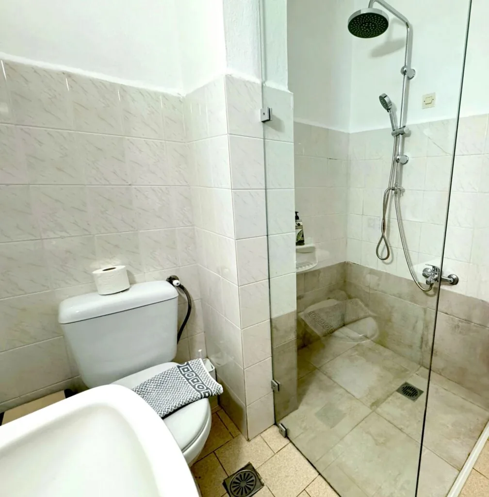Domenica Beach Apartments